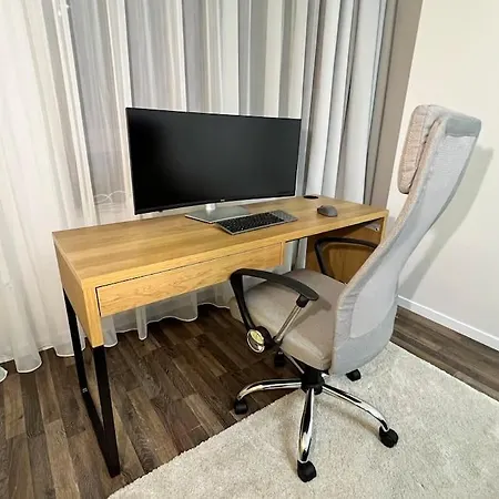 Stylish Newly Renovated Apt Feels Like Second Home Bucarest Extérieur photo